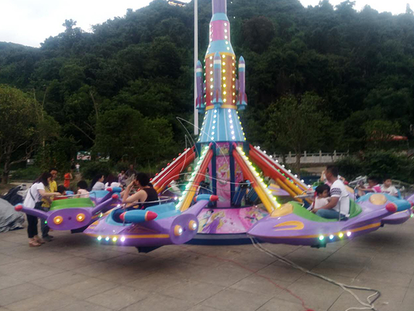 How to solve the noise caused by the outdoor kids amusement equipment?